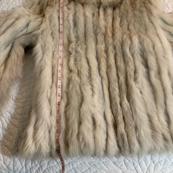 Saga Blue Fox Fur Coat size XL - Picture 11 of 15